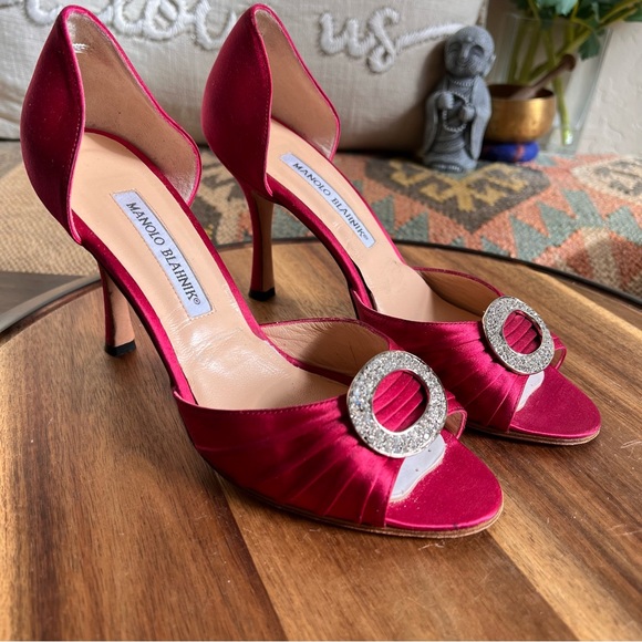 Manolo Blahnik Sedarby Pink Pleated Satin Heels! EU38